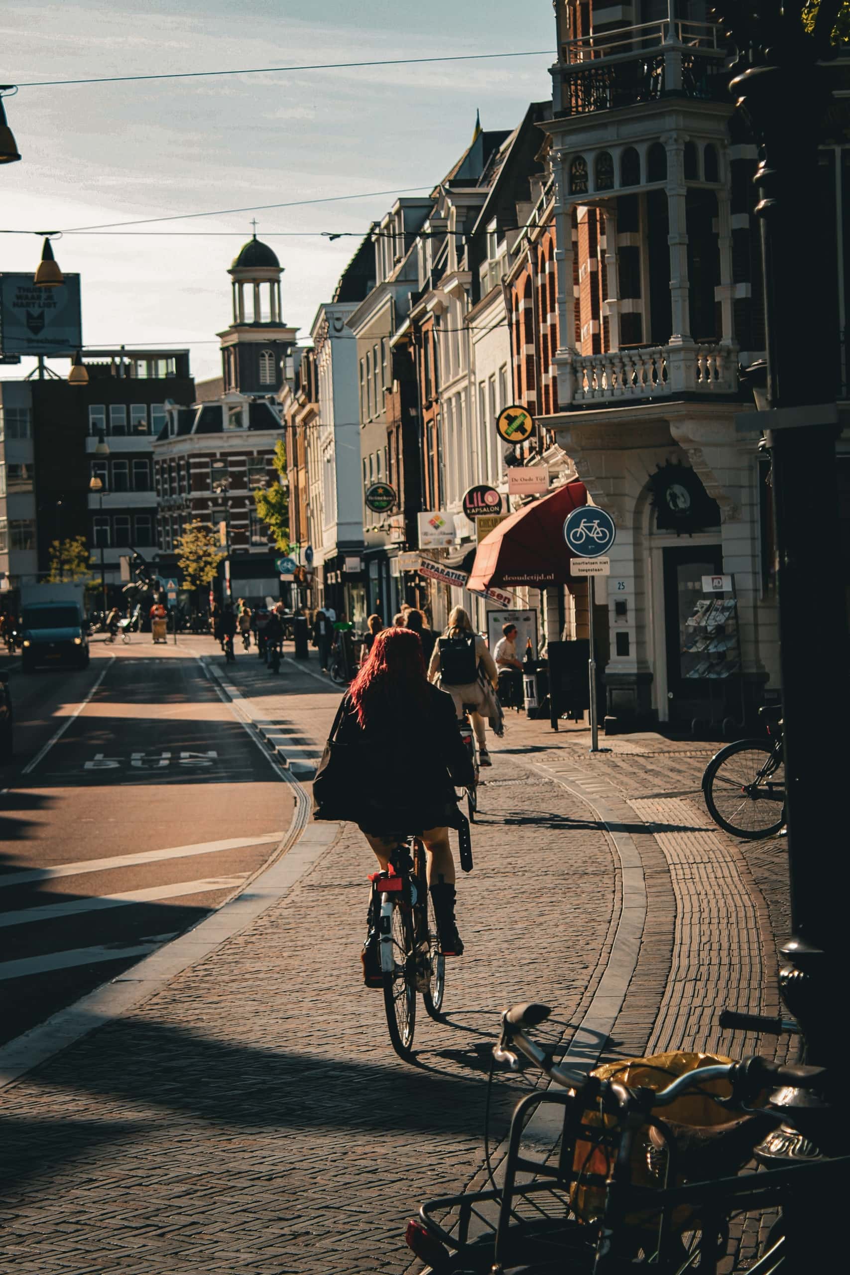 Influencers, ‘Mell’ en ‘Livia’ hielden regio tijdens La Vuelta bereikbaar