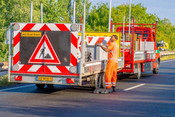 Prins Willem-Alexanderbrug PWA BUKO Infrasupport (9) Geen enkele foto en of video geproduceerd door Richard Vivo mag zonder schriftelijk toestemming worden gebruikt in welke vorm dan ook. Al het beeld materiaal van Richard Vivo van Vivo Fotografie & Drone Inspecties is auteursrechtelijk beschermd. Voor gebruik van beeldmateriaal zoals foto's, video's en thermische beelden kan u contact opnemen via info@vivofotografie.nl Dit is van toepassing voor beeldmateriaal dat op internet, websites, socialmedia kanalen, fora en/of beeldmateriaal van klanten van Vivo Fotogragfie & Drone Inspecties. Bij gebruik zonder toestemming zal er direct een factuur volgen voor het gebruik van het beeldmateriaal en directe verwijdering geeist.